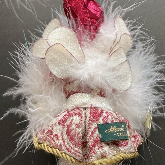 Mark Roberts Collection Winter Frost Snowflake Feathered Christmas Fairy 12”H - Picture 9 of 16